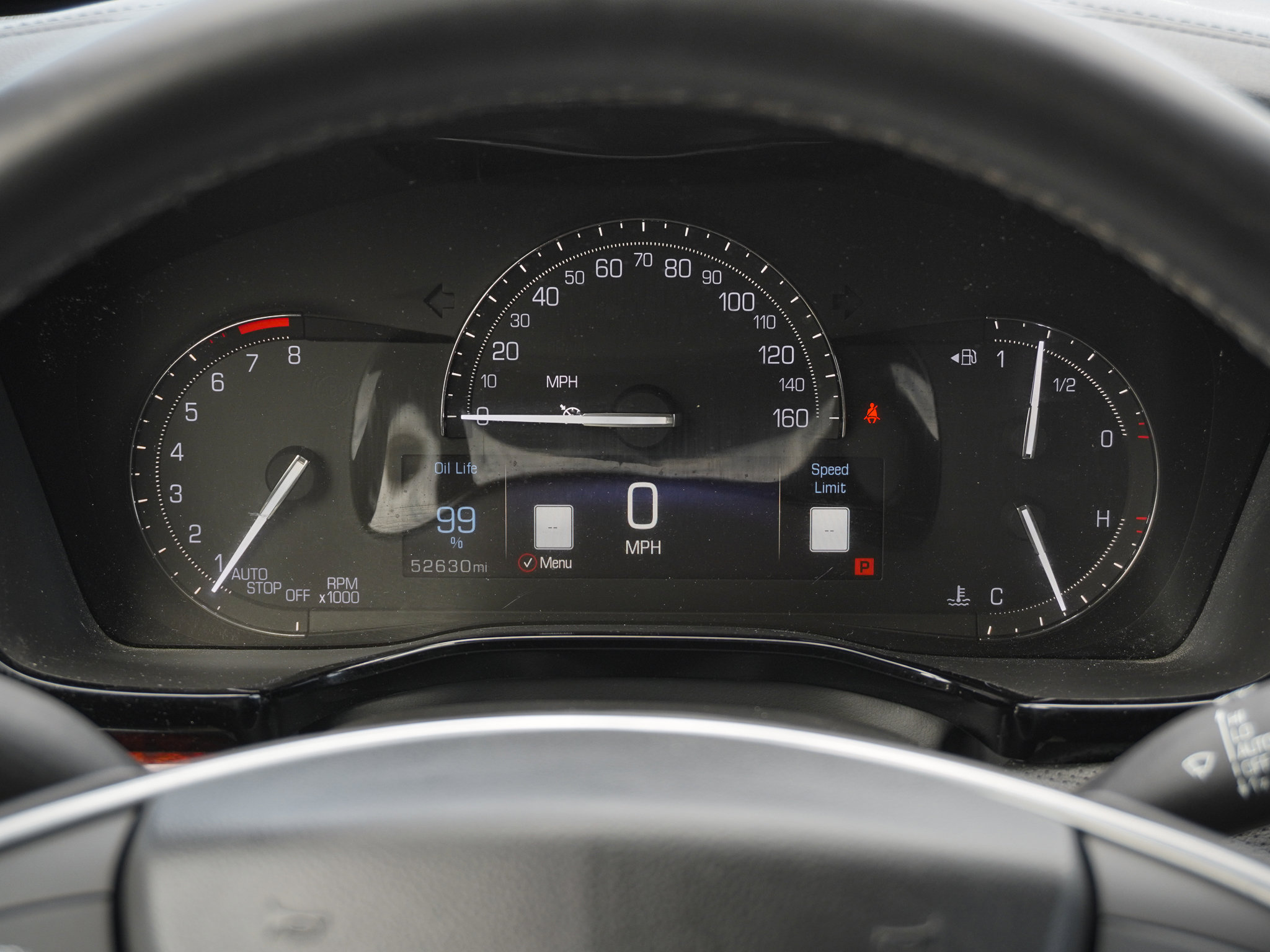 Used 2018 Cadillac XT5 Luxury w/ Driver Awareness Package image 21