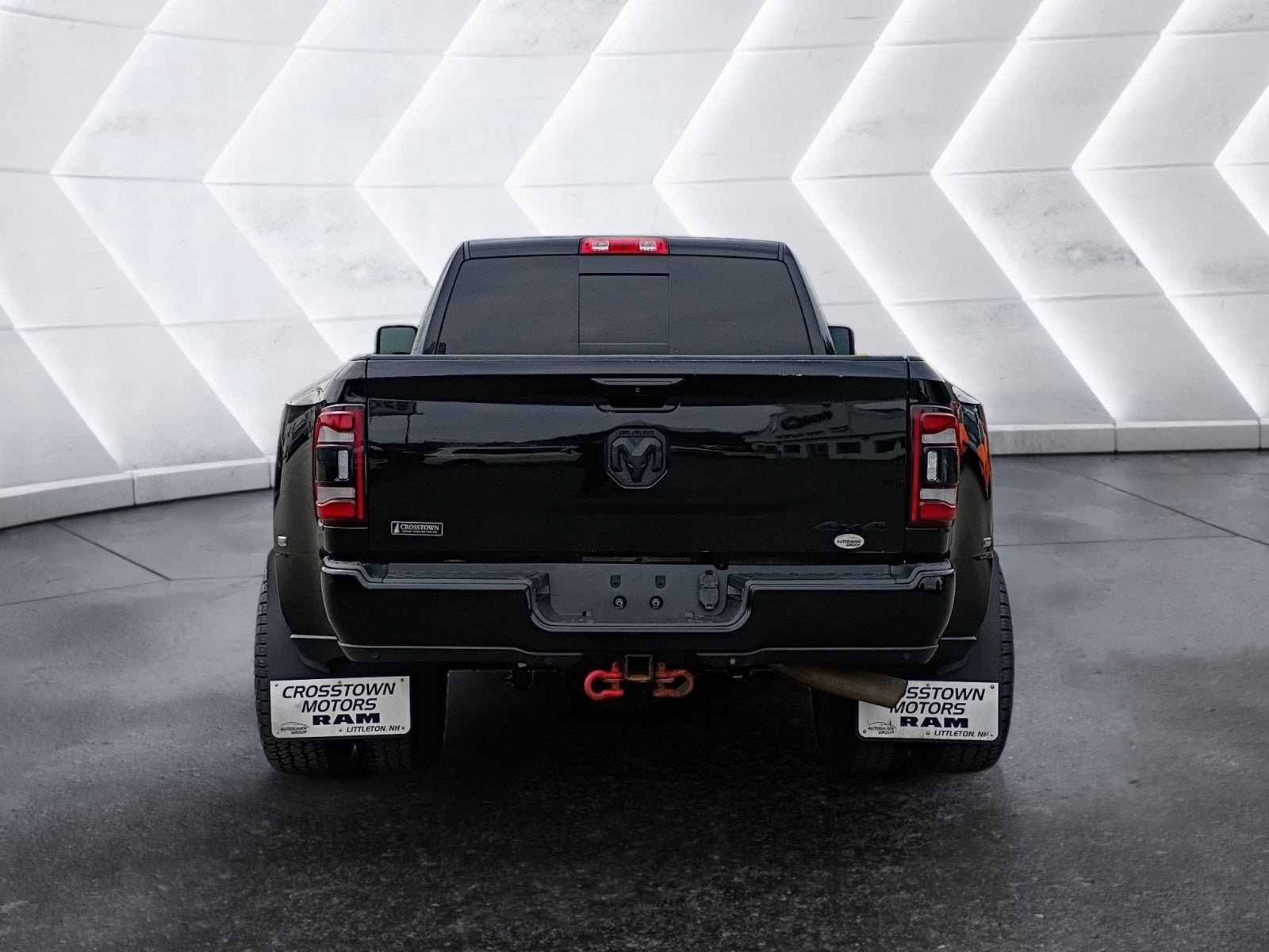 Used 2023 RAM 3500 Laramie AWD/4WD image 5