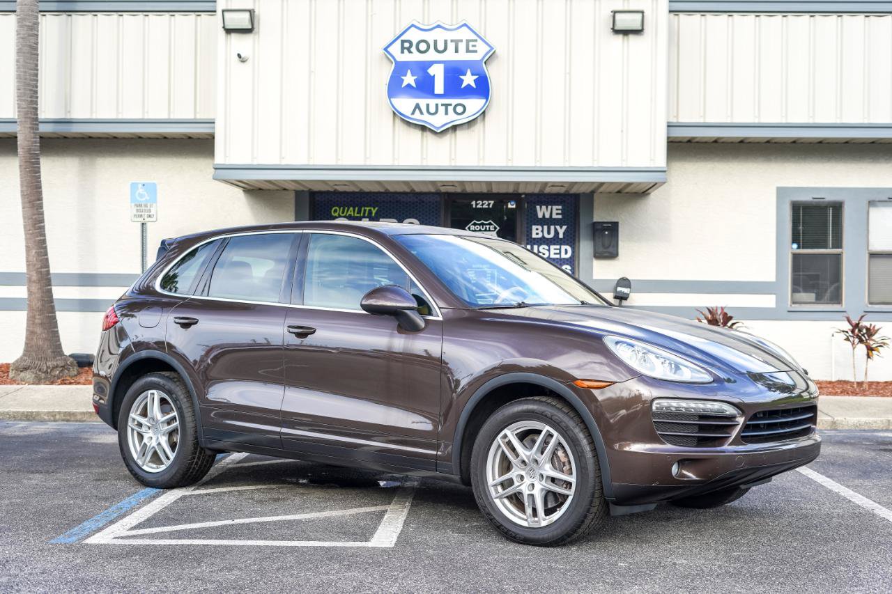 Used 2014 Porsche Cayenne AWD/4WD image 4