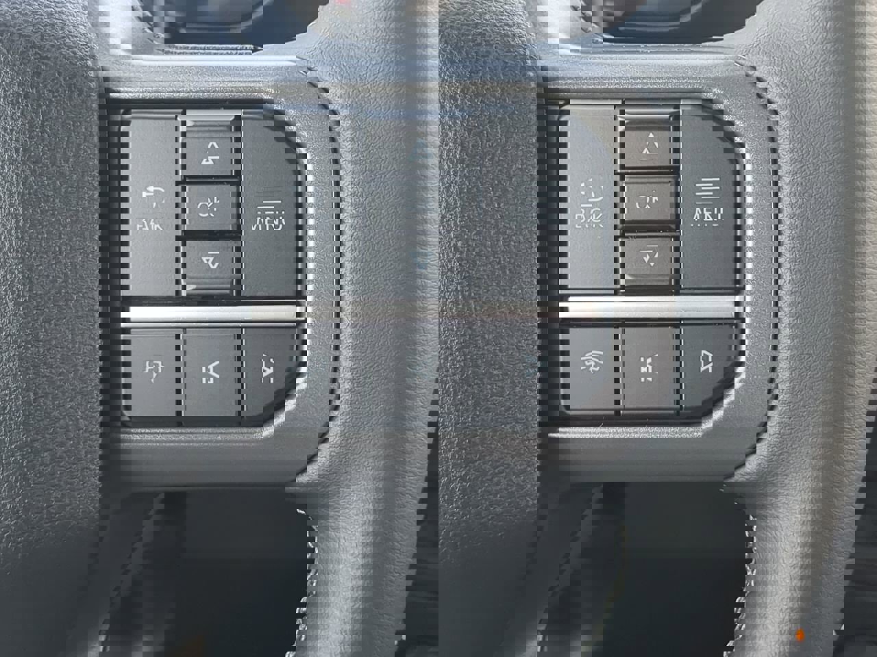 New 2026 Ford F250 Lariat w/ Lariat Premium Package image 24