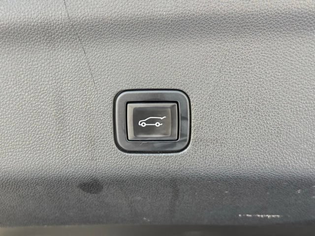 Used 2021 Cadillac Escalade Sport Platinum AWD/4WD image 6
