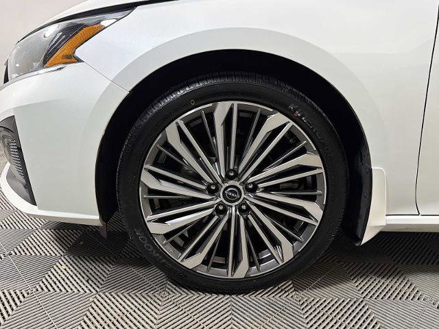 Certified 2023 Nissan Altima 2.5 SL AWD/4WD image 28