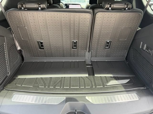 New 2026 Chevrolet Tahoe Premier w/ Sun And Tow Package RWD image 17