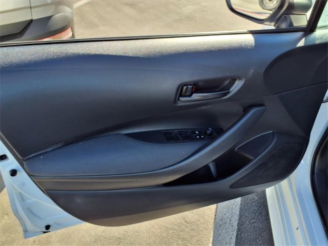 Used 2024 Toyota Corolla LE image 12