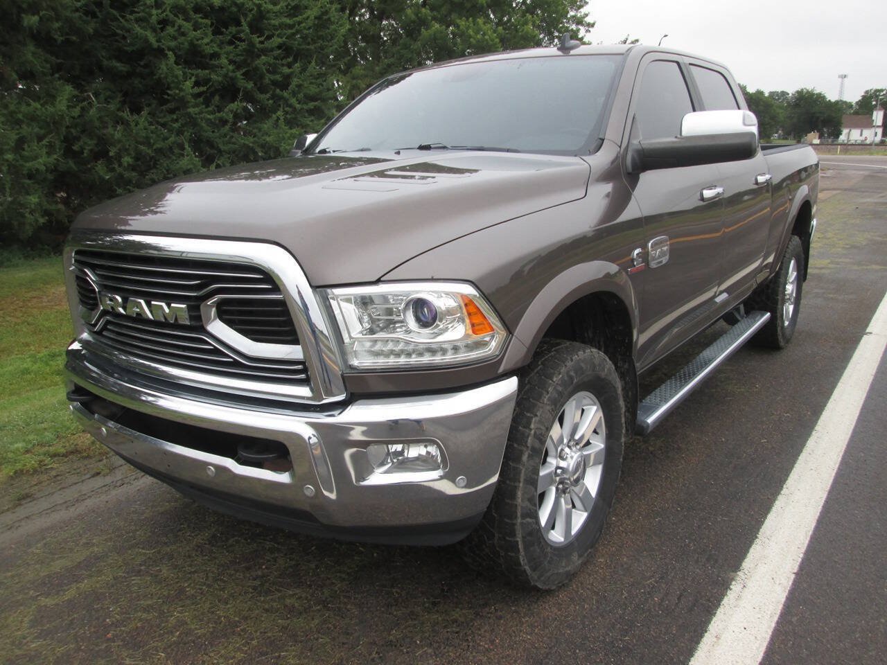 Used 2018 RAM 2500 Longhorn w/ Longhorn Southfork Package AWD/4WD image 10