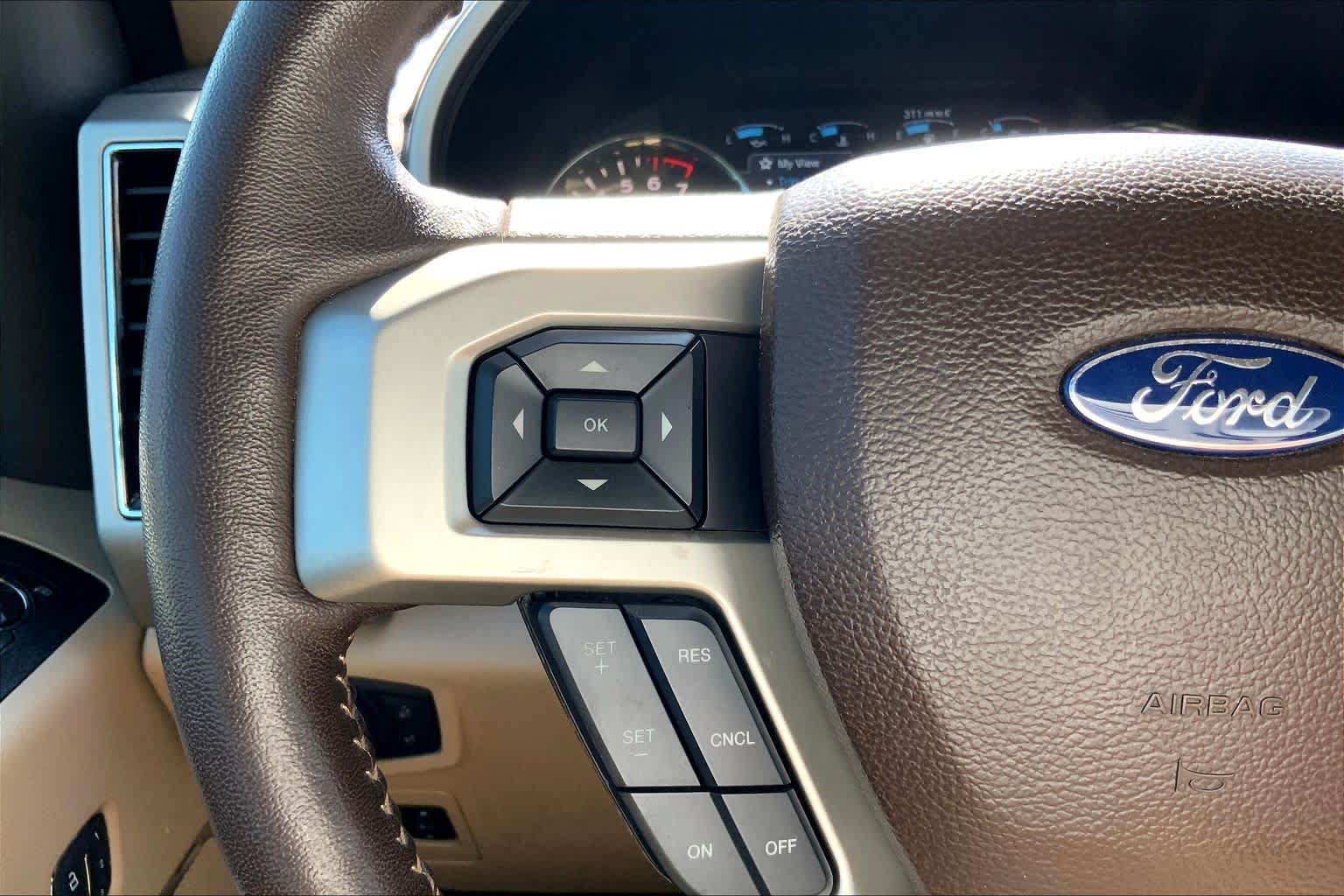 Used 2019 Ford F150 Lariat w/ Equipment Group 502A Luxury AWD/4WD image 24