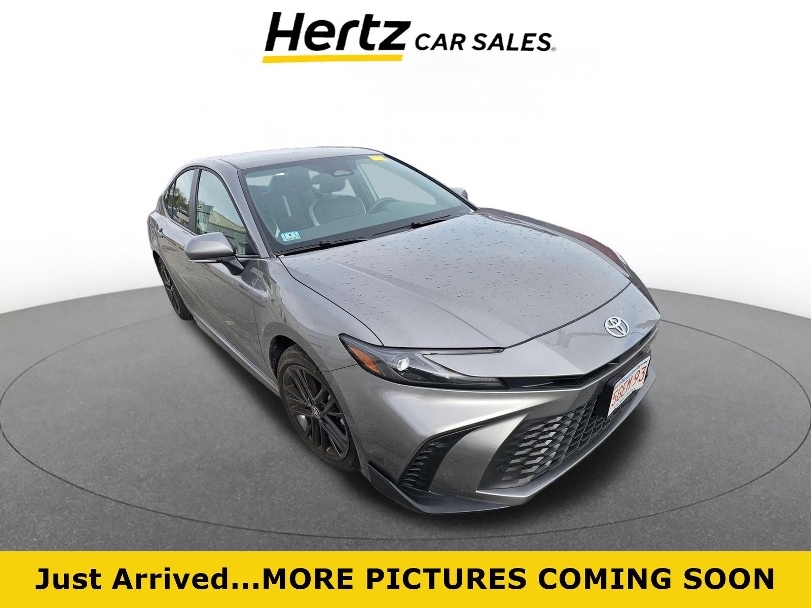 Used 2025 Toyota Camry SE