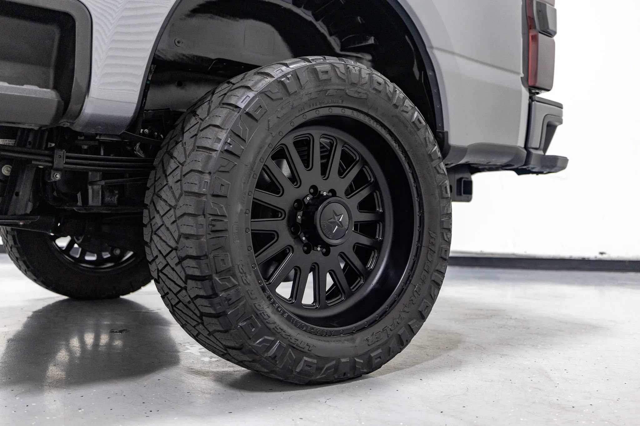 Used 2024 Ford F250 Platinum AWD/4WD image 15