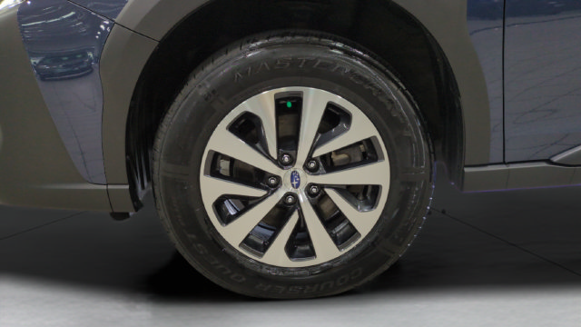 Certified 2024 Subaru Outback Premium AWD/4WD image 24