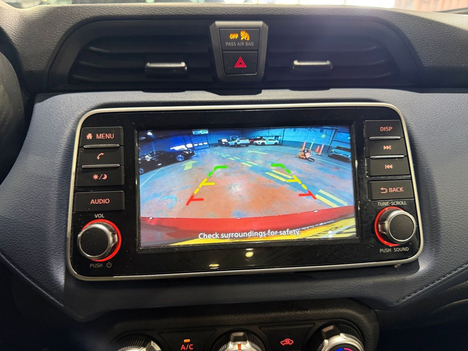 Used 2025 Nissan Versa SV FWD image 20
