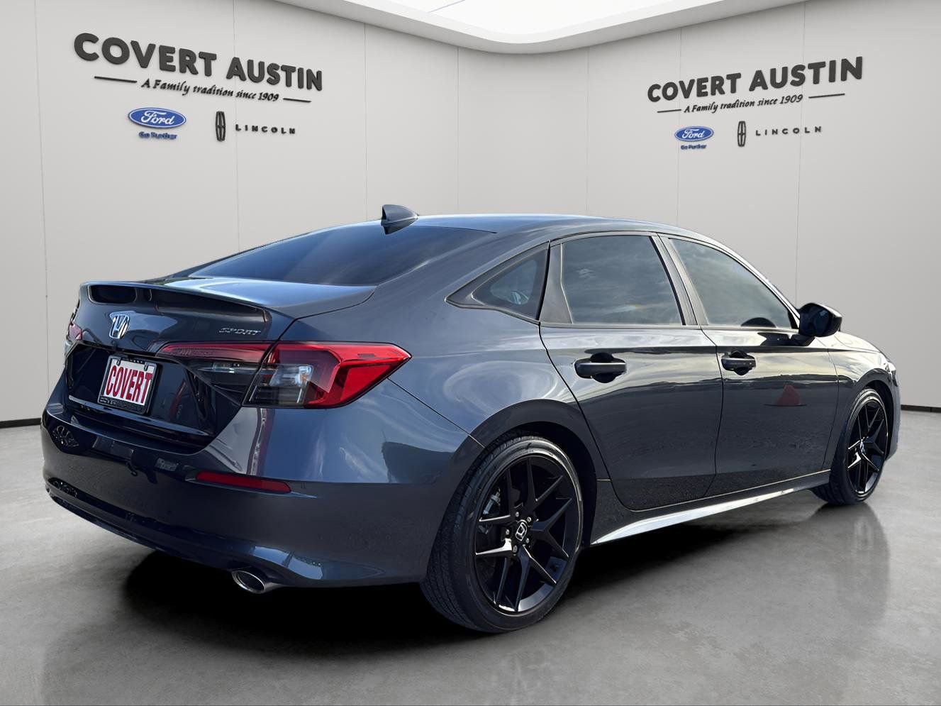 Used 2023 Honda Civic Sport image 5