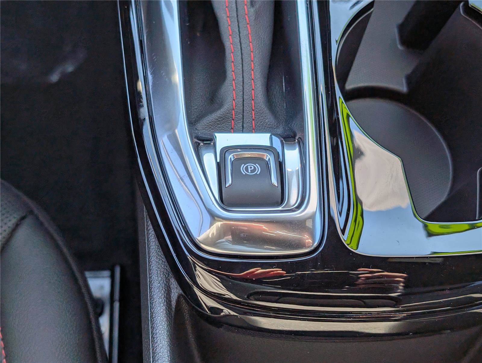 New 2026 Chevrolet Trax RS image 20