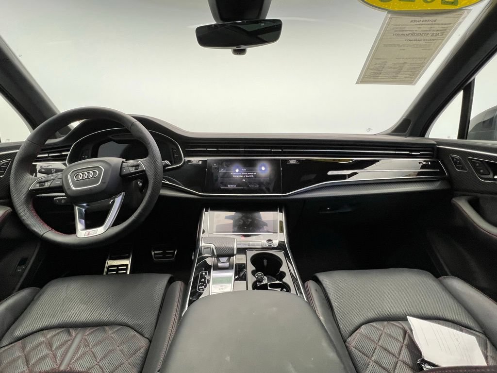 Used 2025 Audi SQ7 Prestige w/ Prestige Package AWD/4WD image 10
