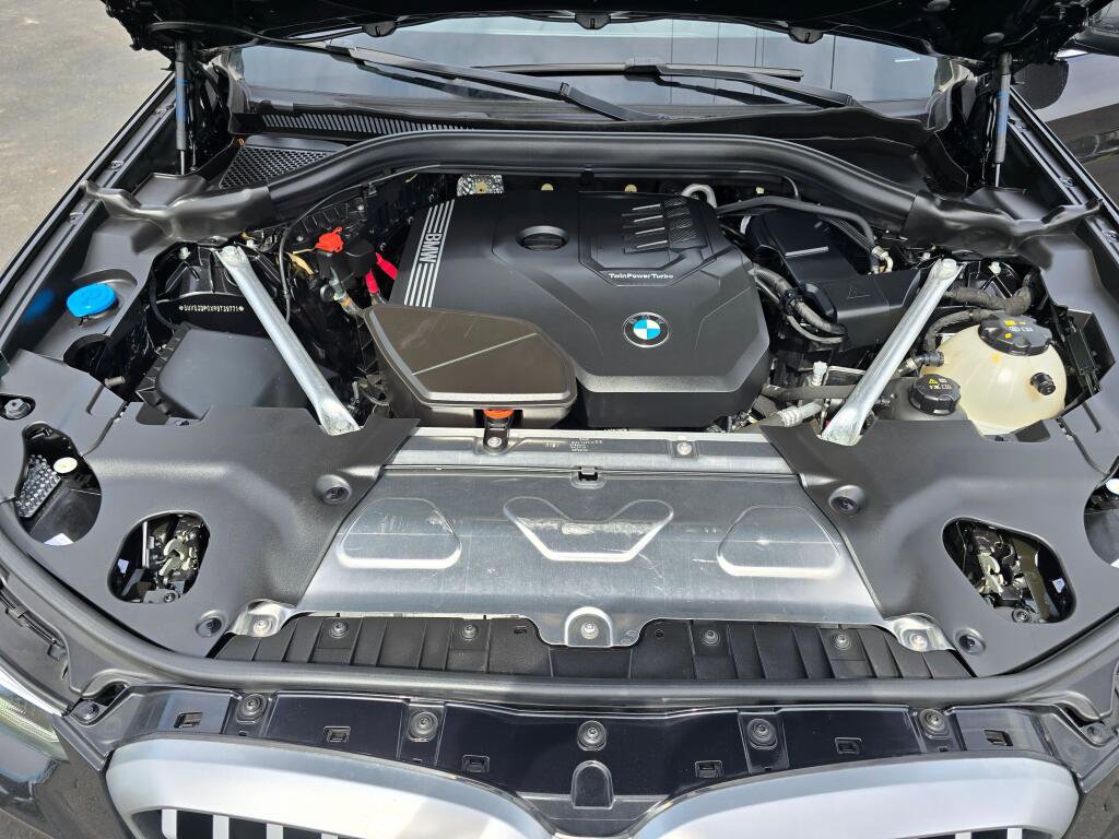 Used 2024 BMW X3 xDrive30i AWD/4WD image 10
