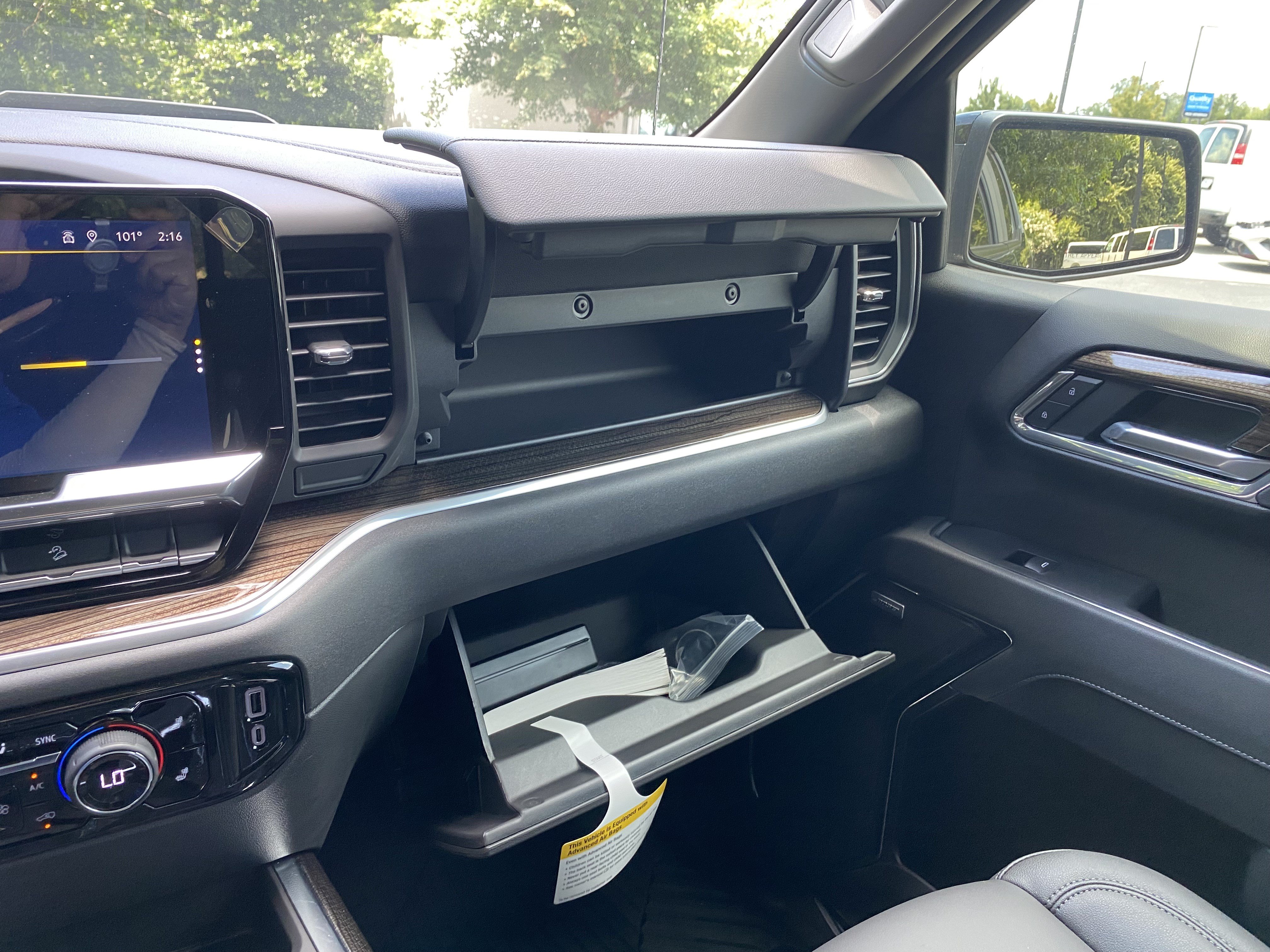 New 2026 Chevrolet Silverado 1500 LT Trail Boss w/ Convenience Package II AWD/4WD image 32