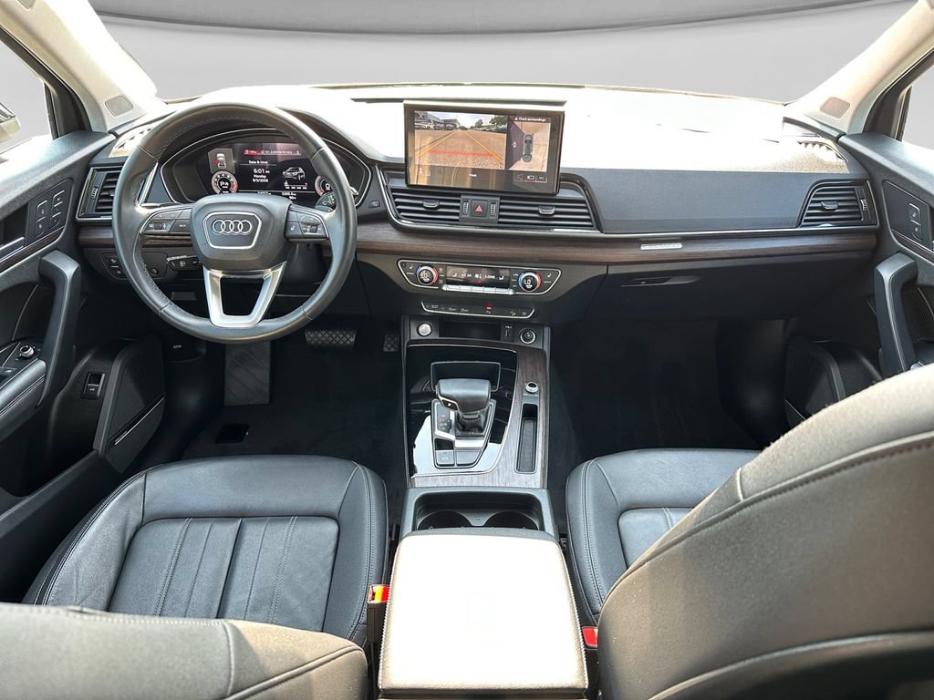 Used 2023 Audi Q5 2.0T Premium Plus w/ Premium Plus Package AWD/4WD image 18