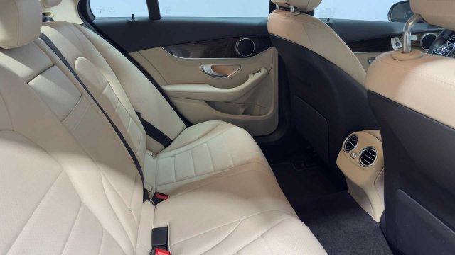 Used 2019 Mercedes-Benz C 300 Sedan image 14