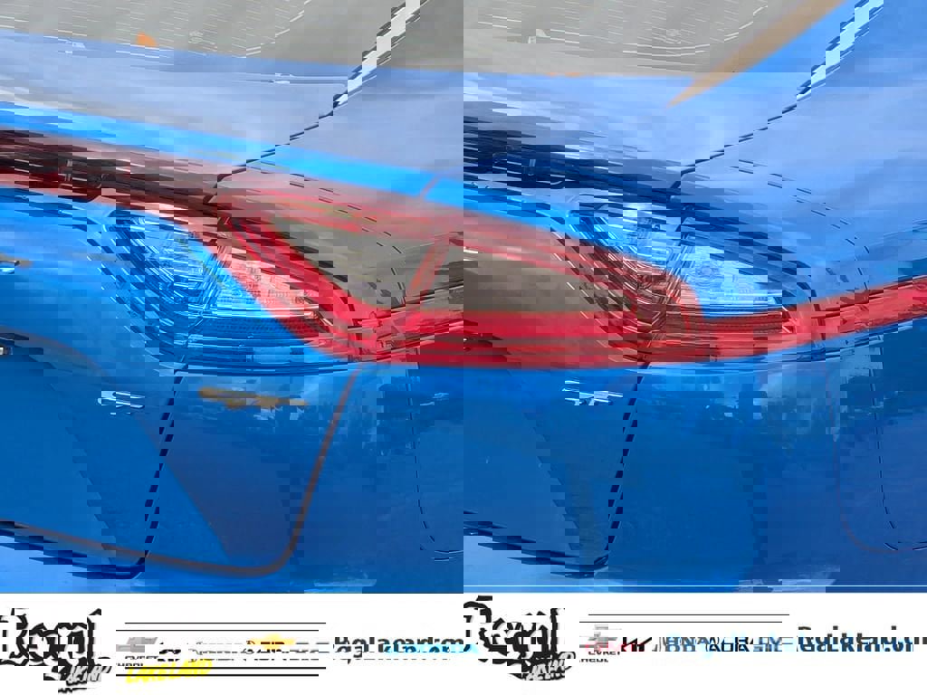 Used 2020 Kia Stinger GT2 image 7