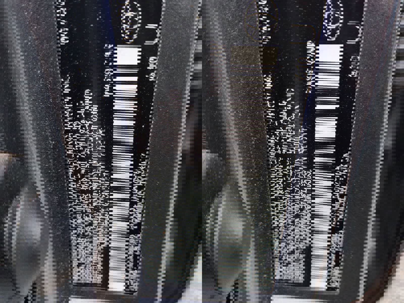 Used 2020 Toyota C-HR XLE image 32