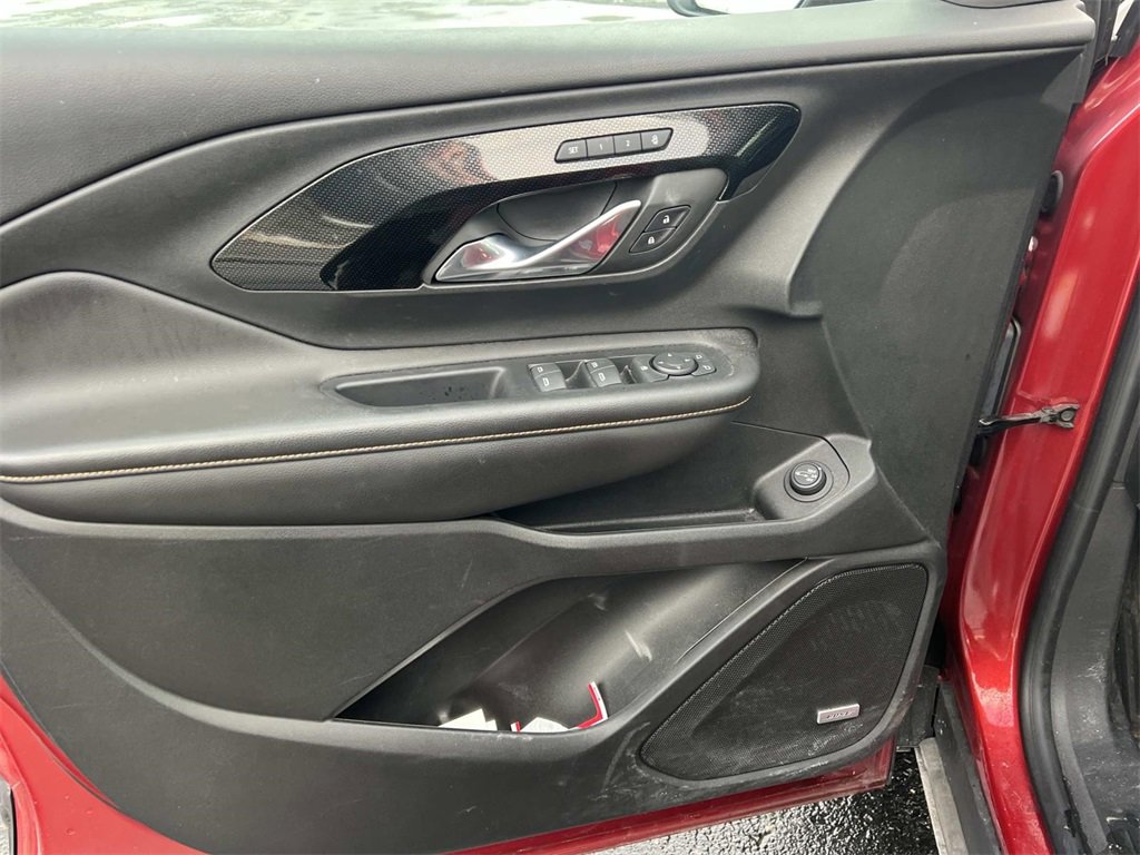 Used 2023 GMC Terrain AT4 w/ Infotainment Package II image 7