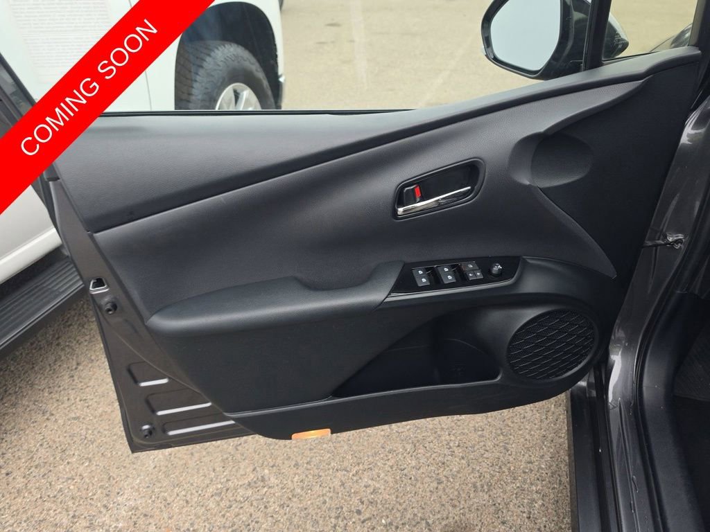 Used 2018 Toyota Prius Prime Plus FWD image 13