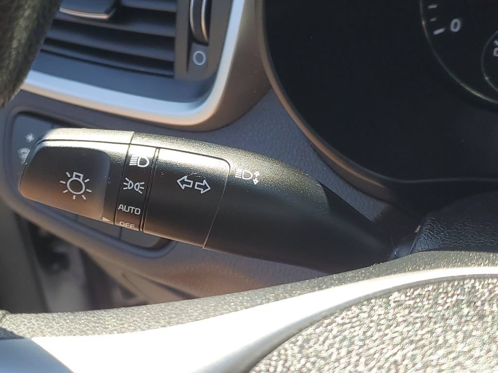 Used 2019 Kia Sorento FWD image 13