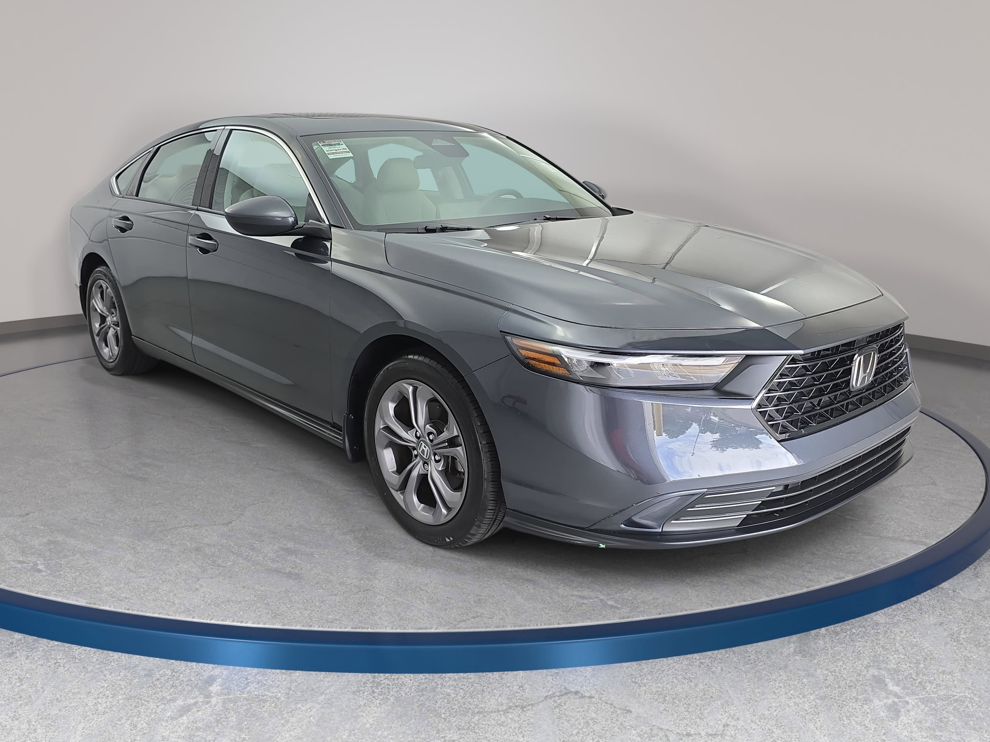 Used 2024 Honda Accord EX image 3
