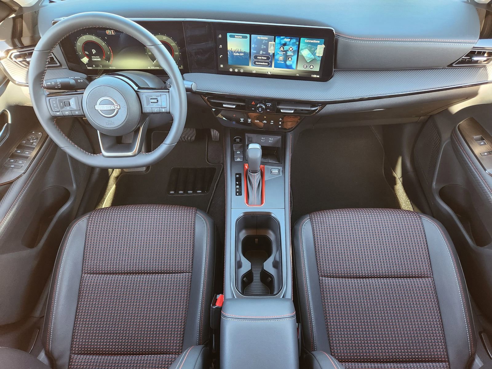 New 2026 Nissan Kicks SR image 22