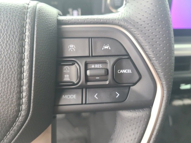 Used 2025 Toyota 4Runner SR5 image 21