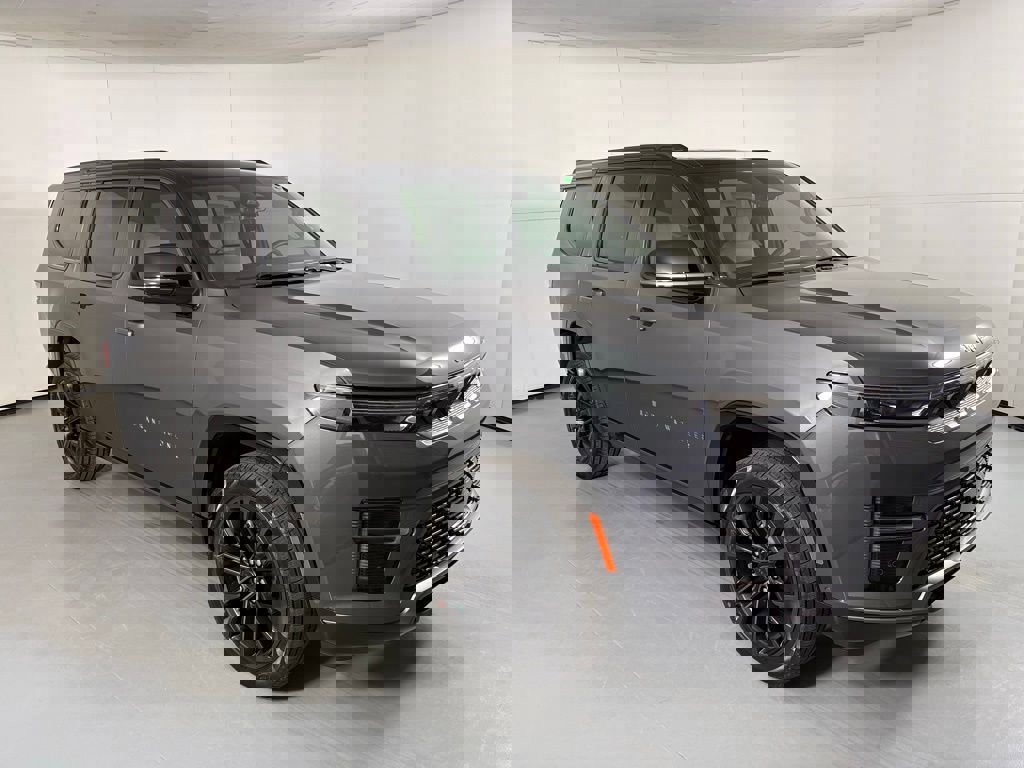 New 2026 Jeep Grand Wagoneer Summit image 2