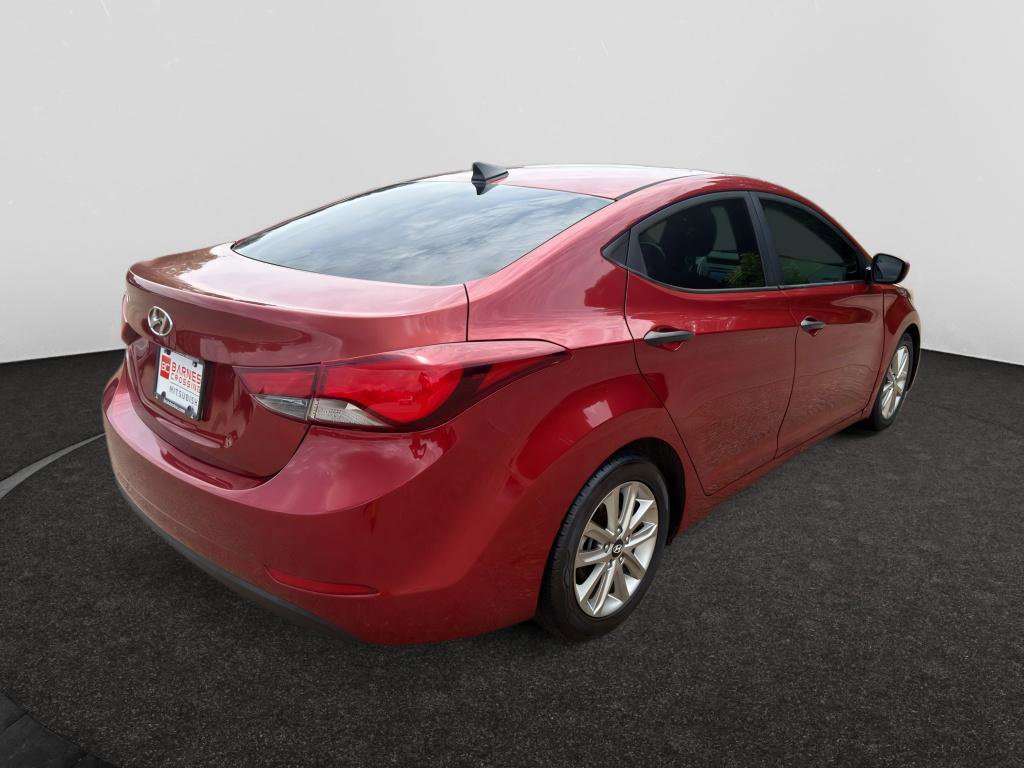 Used 2016 Hyundai Elantra SE w/ Option Group 02 FWD image 4
