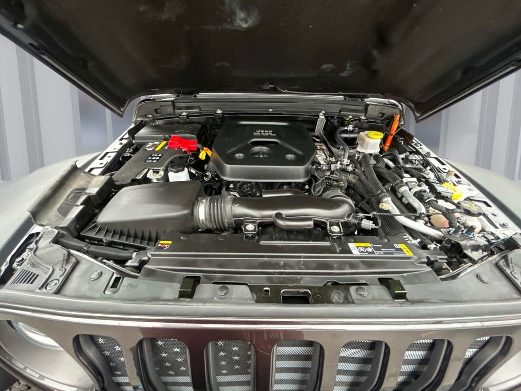 Used 2021 Jeep Wrangler Unlimited Rubicon 4xe w/ Dual Top Group image 9