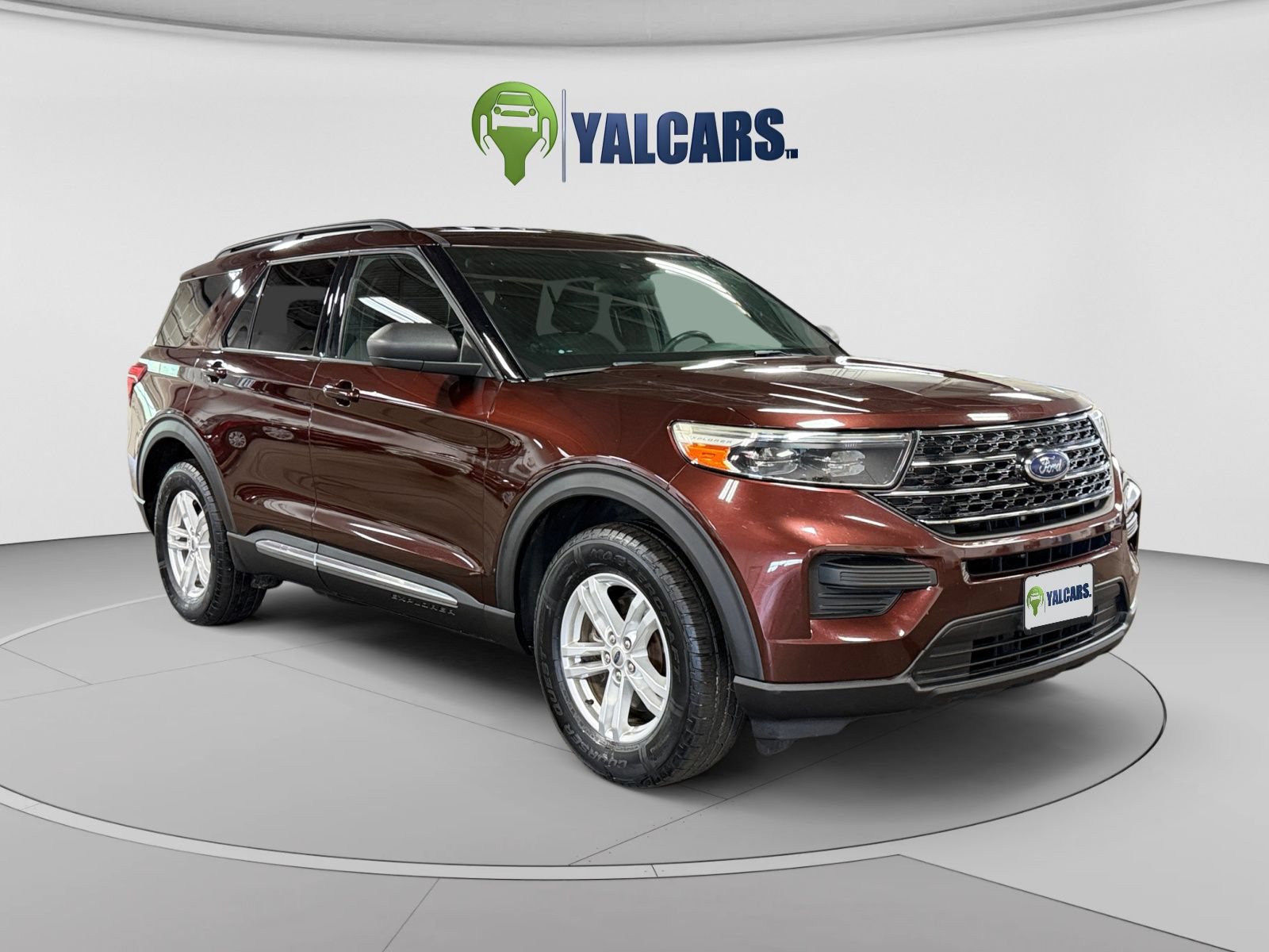 Used 2020 Ford Explorer XLT w/ Comfort Package AWD/4WD image 7