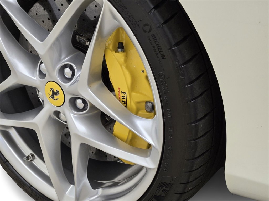 Used 2023 Ferrari Roma image 14