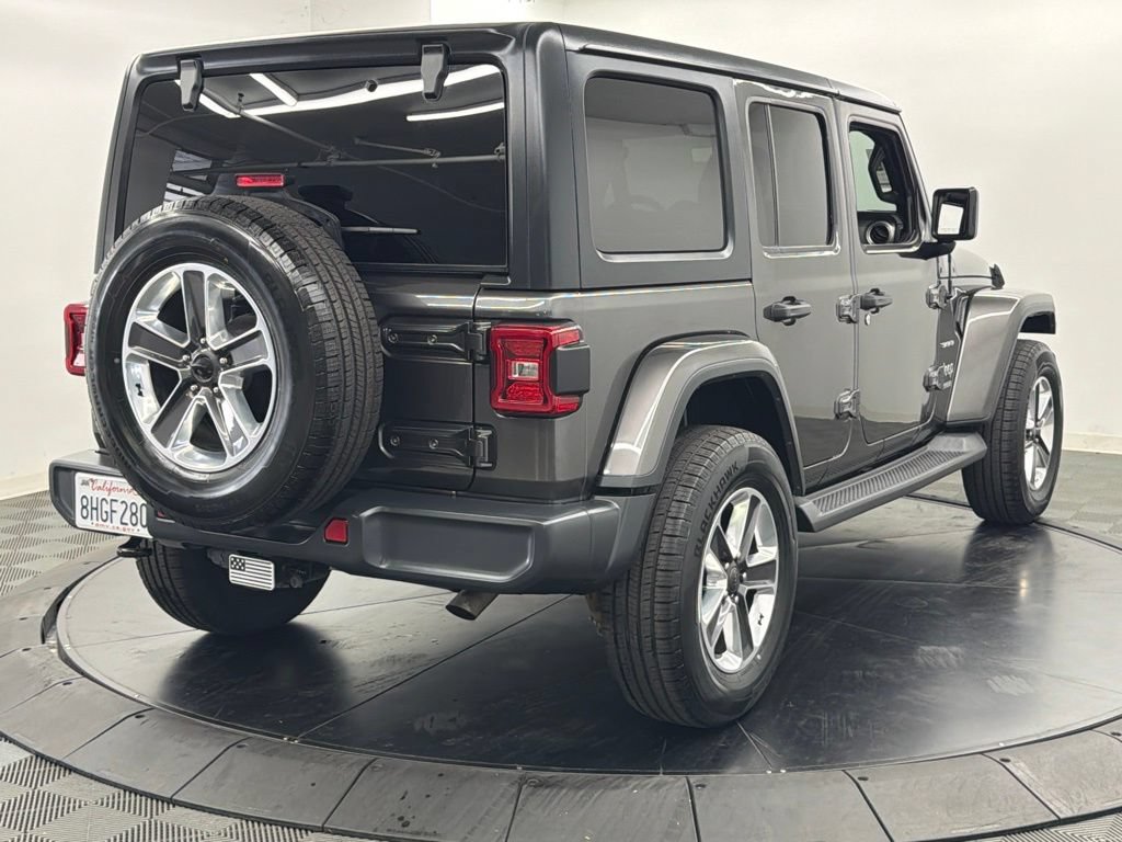 Used 2019 Jeep Wrangler Unlimited Sahara AWD/4WD image 10