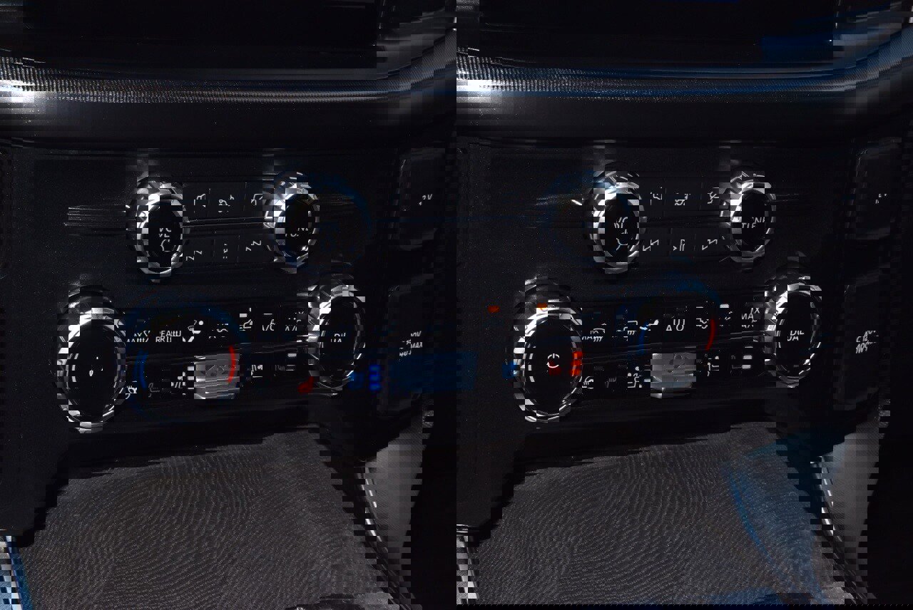 Used 2023 Ford F150 Platinum w/ Equipment Group 701A High image 29