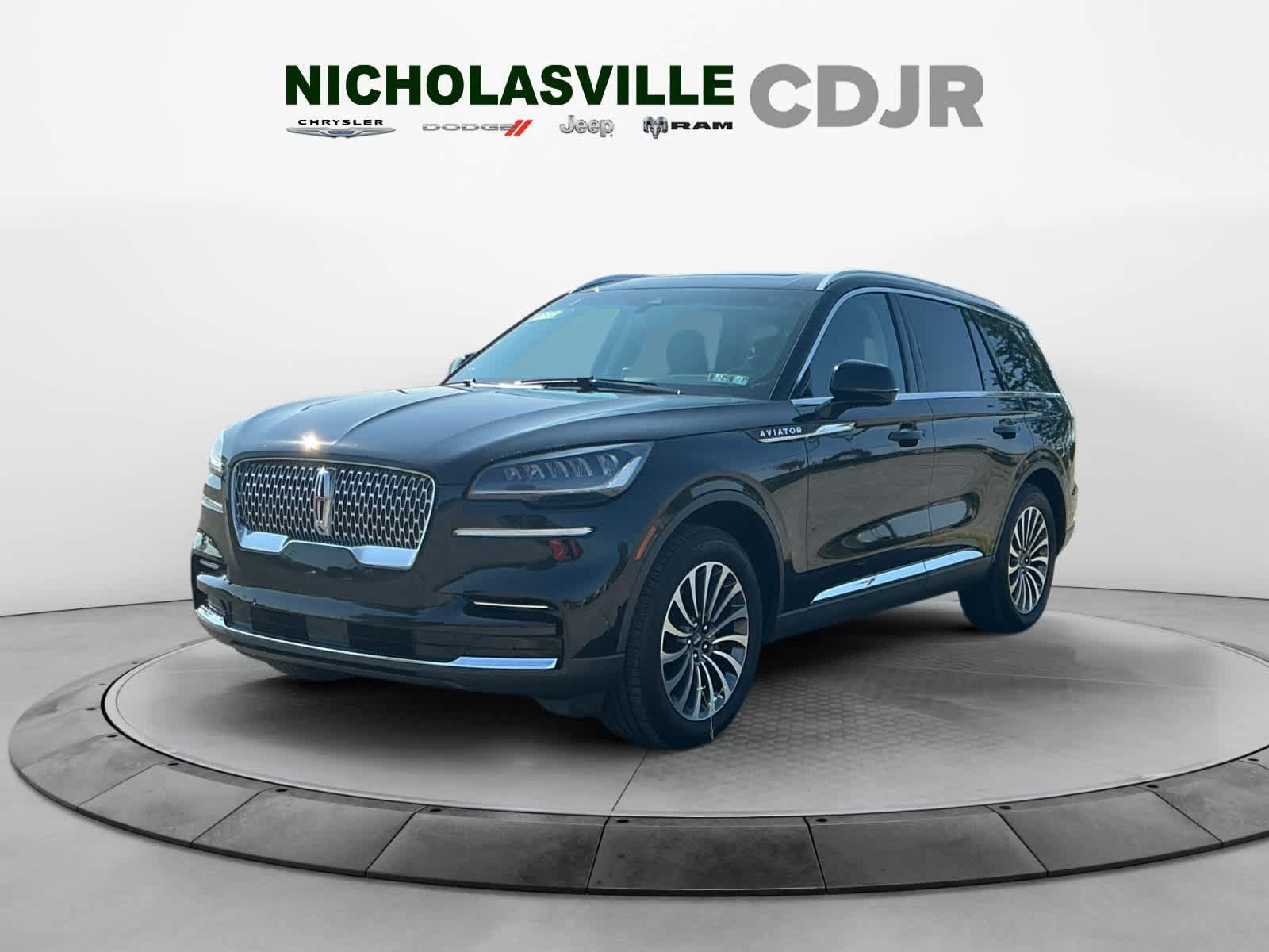 Used 2024 Lincoln Aviator Reserve w/ Elements Package Plus