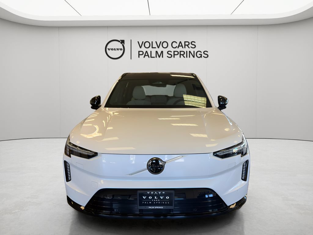 New 2026 Volvo EX90 Plus RWD image 2