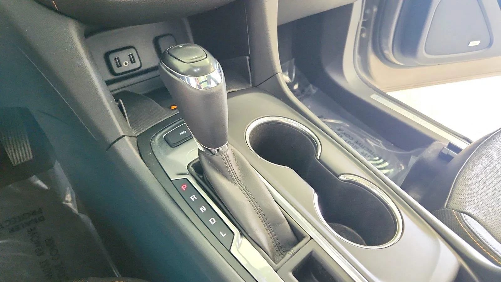Used 2018 Chevrolet Equinox Premier AWD/4WD image 19