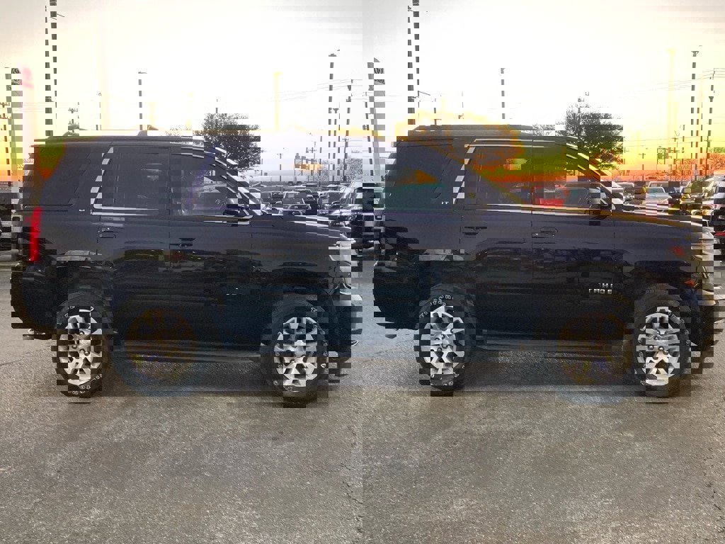 Used 2018 Chevrolet Tahoe LT image 4