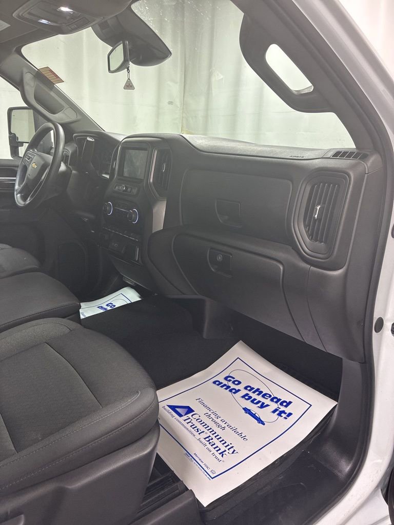 Used 2025 Chevrolet Silverado 2500 Custom w/ Custom Value Package image 29
