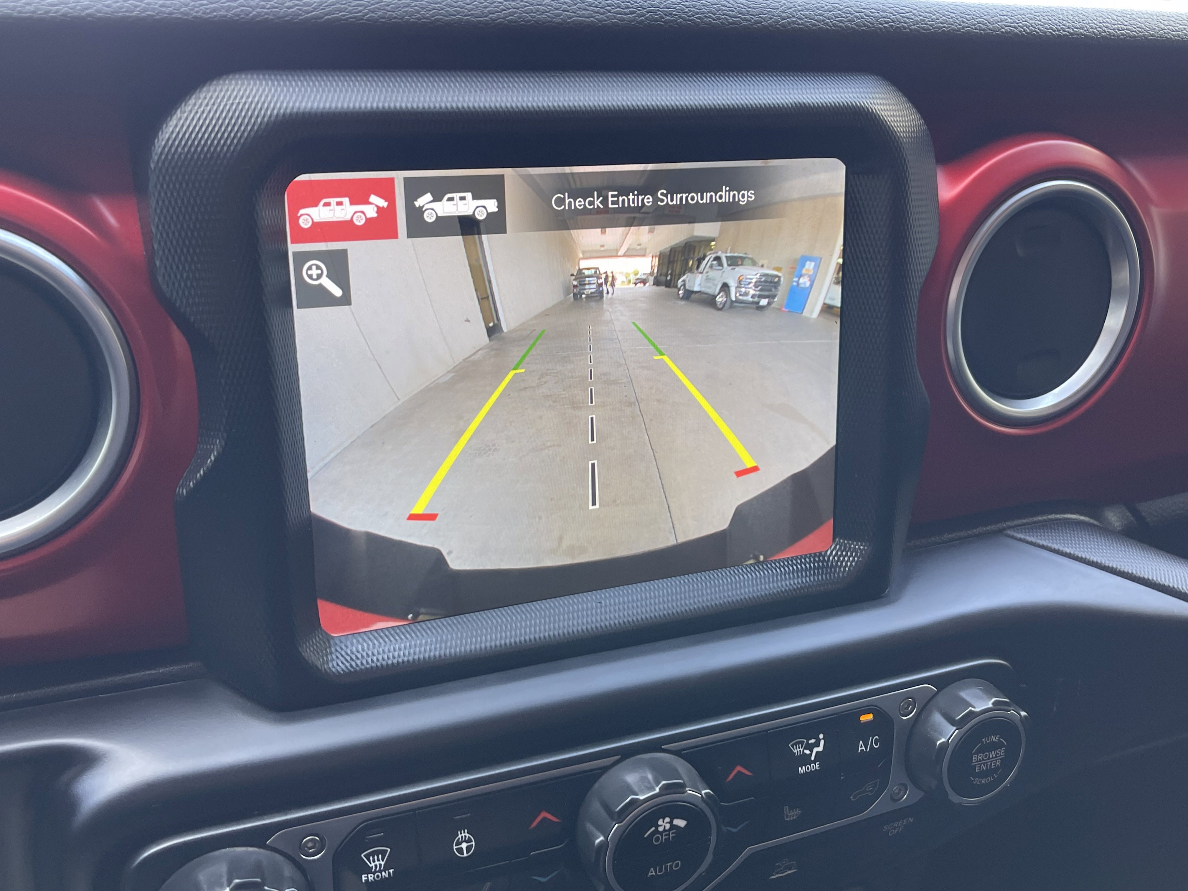 Used 2021 Jeep Gladiator Rubicon AWD/4WD image 26
