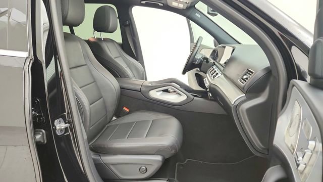 Used 2025 Mercedes-Benz GLE 350 4MATIC image 29