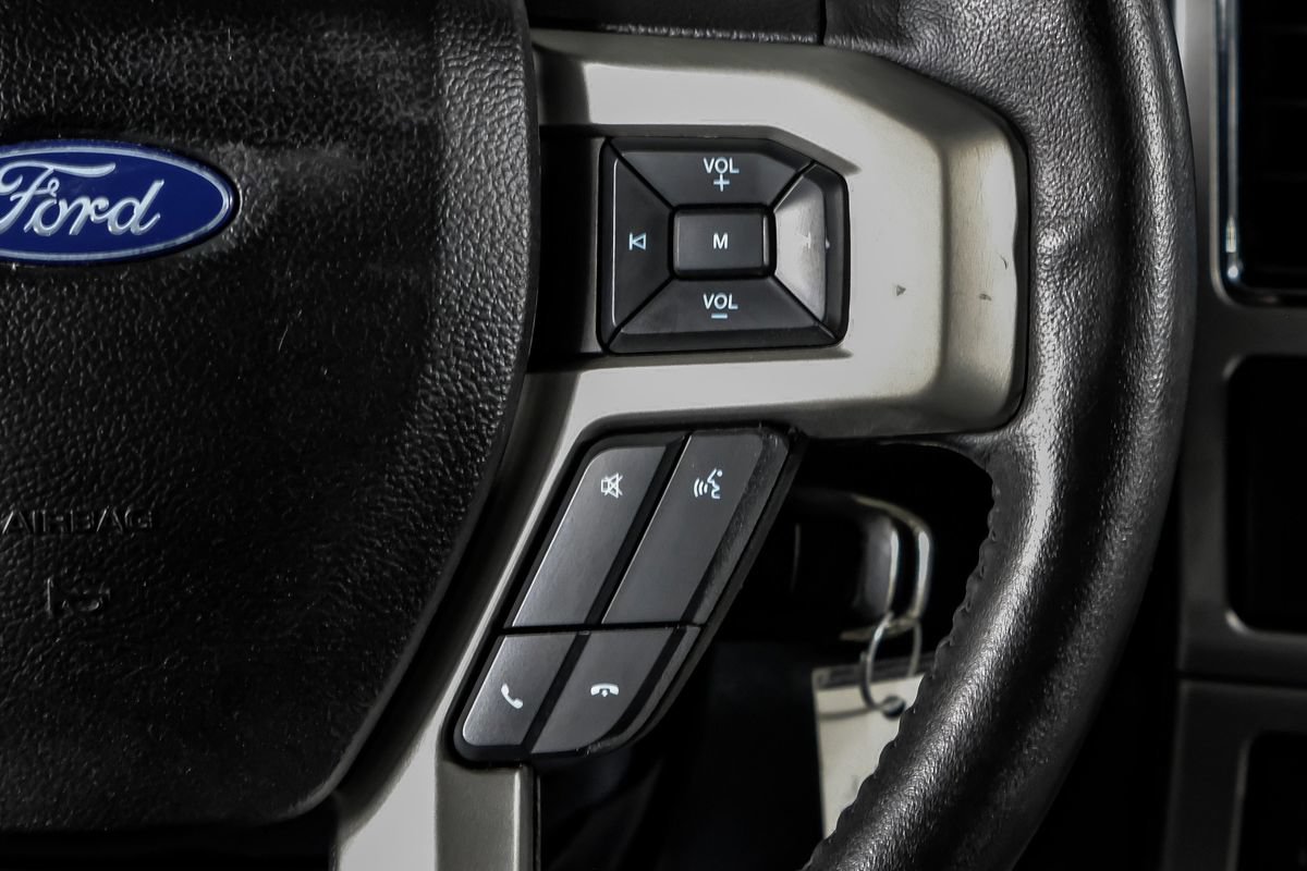 Used 2022 Ford F350 Lariat w/ Lariat Value Package AWD/4WD image 18