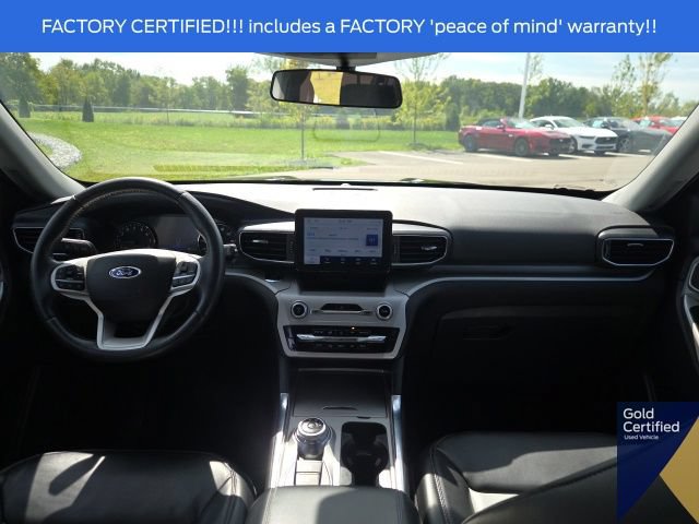 Used 2023 Ford Explorer XLT w/ Equipment Group 202A AWD/4WD image 21