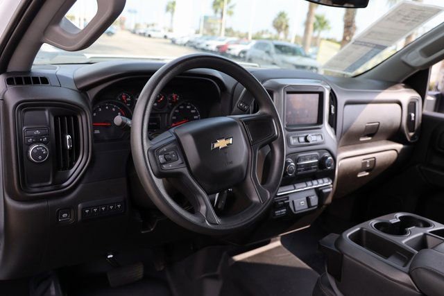 Certified 2022 Chevrolet Silverado 2500 W/T w/ WT Convenience Package image 11