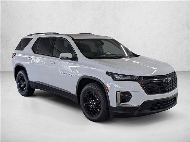 Used 2023 Chevrolet Traverse LT FWD image 3