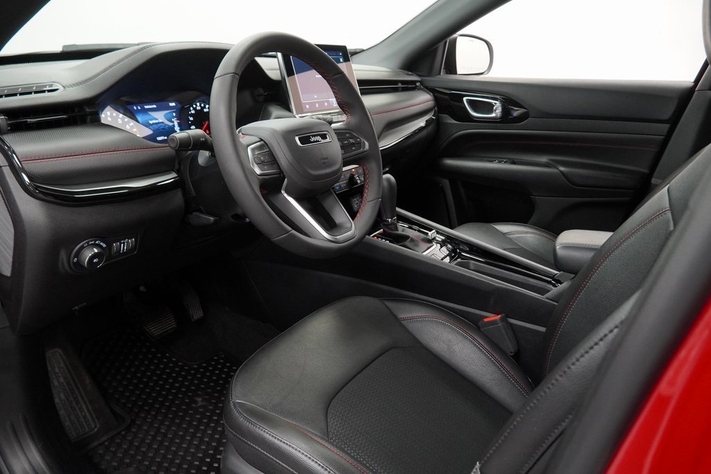 Certified 2024 Jeep Compass Trailhawk image 24