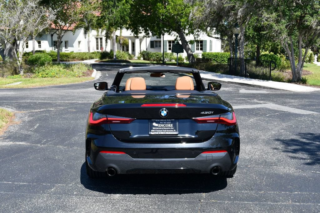 Used 2023 BMW 430i Convertible w/ M Sport Package RWD image 5