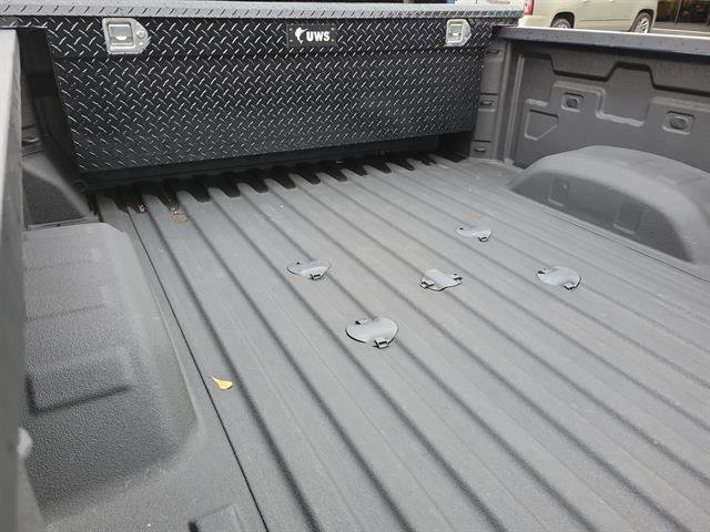 Used 2025 Chevrolet Silverado 3500 LT image 30